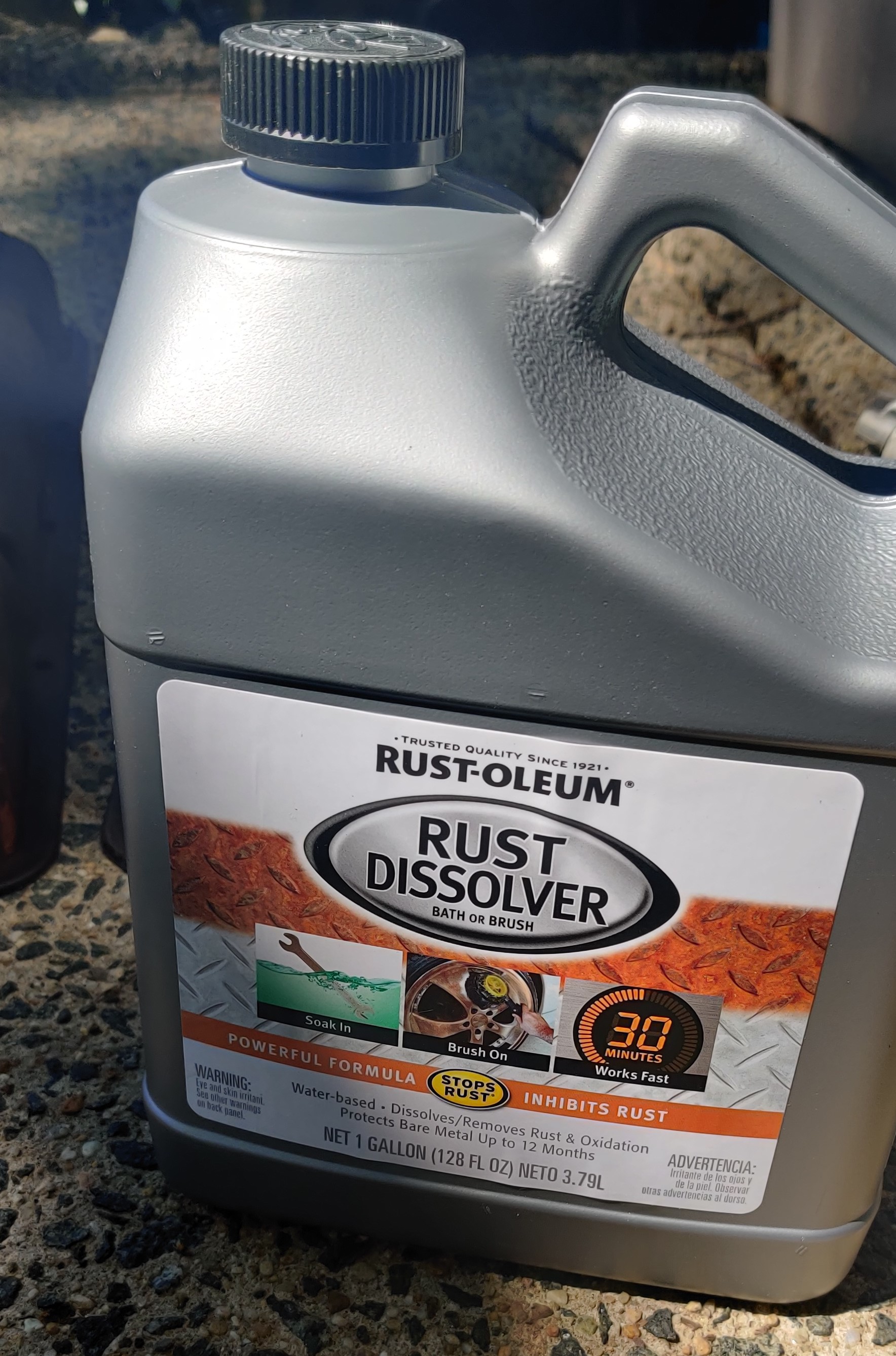 The Rust-oleum rust disolver solution we used